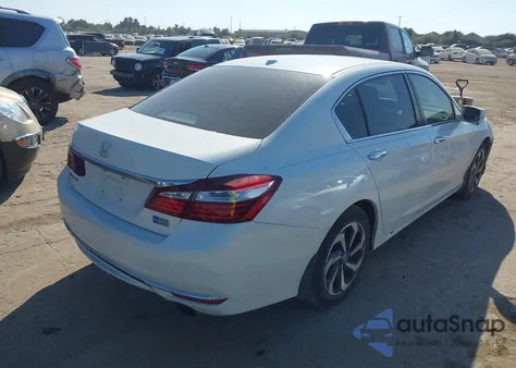 2017 Honda Accord Ex-L z USA, uszkodzony, nr VIN 1HGCR2F91HA165955